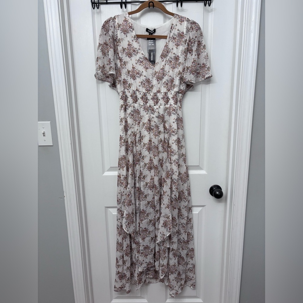 Cream Floral High-Low Maxi Dress | Express S